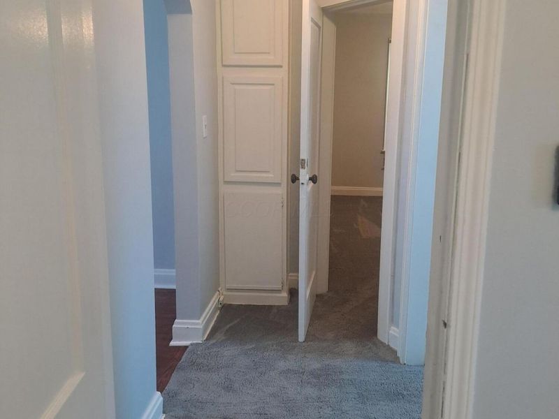 485 N Warren Avenue , Columbus, OH 43204 Photo 5