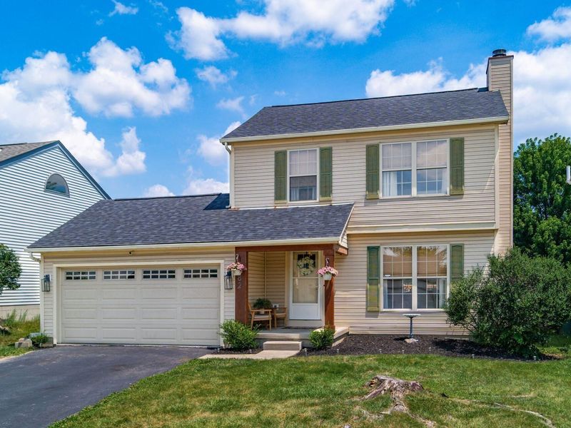 882 Bledsoe Drive, Galloway, OH 43119 Photo 2