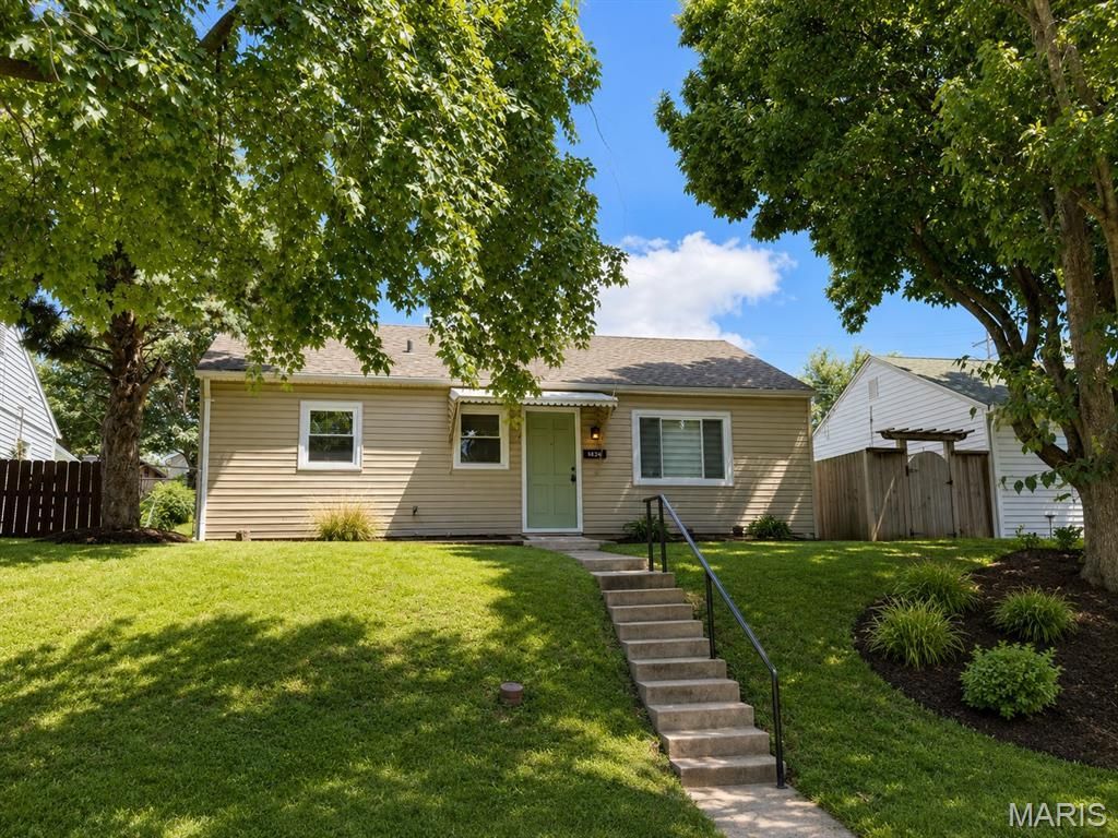 5831 Nashville Avenue, Saint Louis, MO 63110 Main Photo