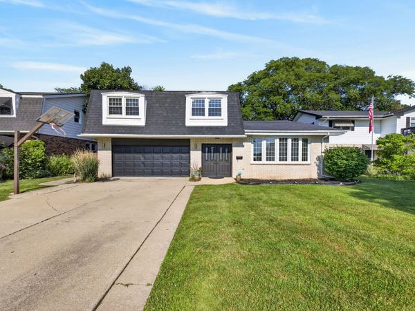 2217 Westwood Drive , Hillside, IL 60162