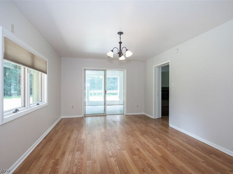 380 Alden Avenue, Akron, OH 44313 Photo 13
