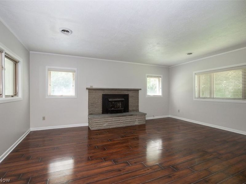 380 Alden Avenue, Akron, OH 44313 Photo 8