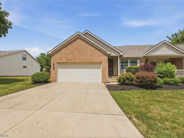 5123 Westwind Circle NW, North Canton, OH 44720