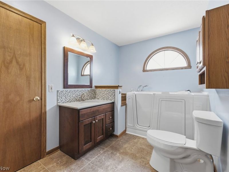 5123 Westwind Circle NW, North Canton, OH 44720 Photo 19