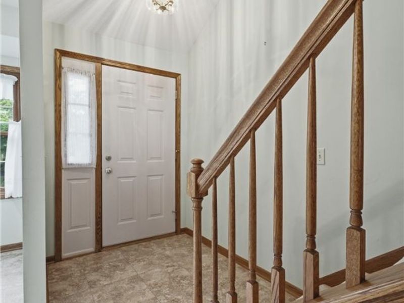 5123 Westwind Circle NW, North Canton, OH 44720 Photo 4