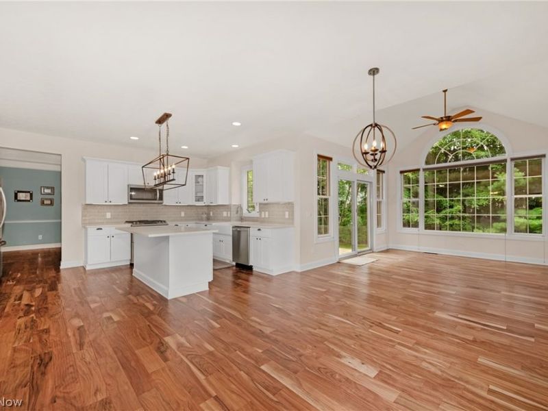20448 Kelsey Lane, Strongsville, OH 44149 Photo 7