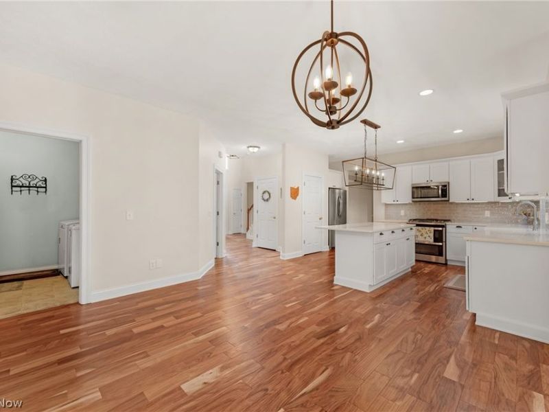 20448 Kelsey Lane, Strongsville, OH 44149 Photo 8