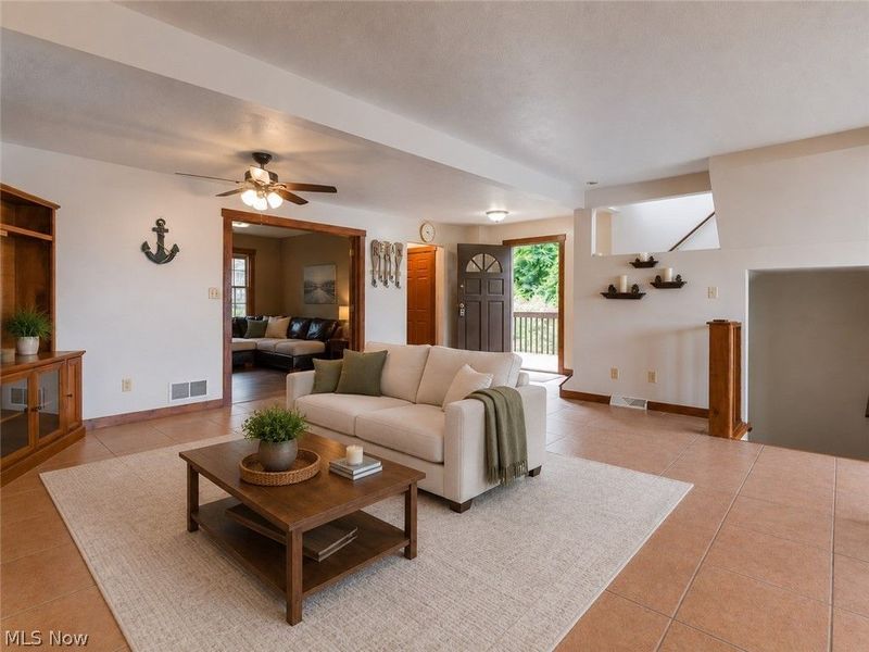 643 Fruit Drive, Coventry, OH 44319 Photo 6
