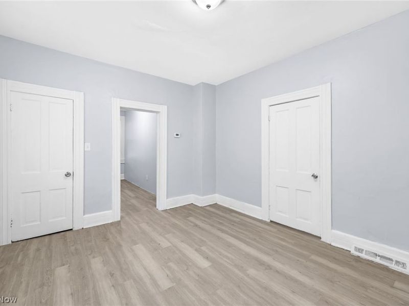 2597 W 15th Street, Cleveland, OH 44113 Photo 10