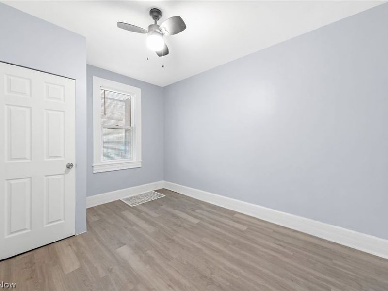 2597 W 15th Street, Cleveland, OH 44113 Photo 6
