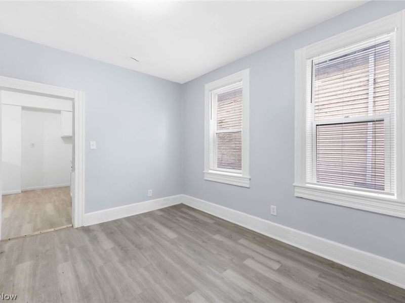 2597 W 15th Street, Cleveland, OH 44113 Photo 9