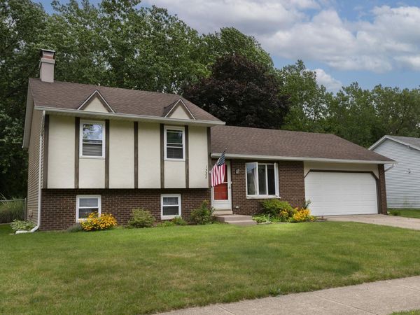 1532 Blanchard Drive, Mishawaka, IN 46544