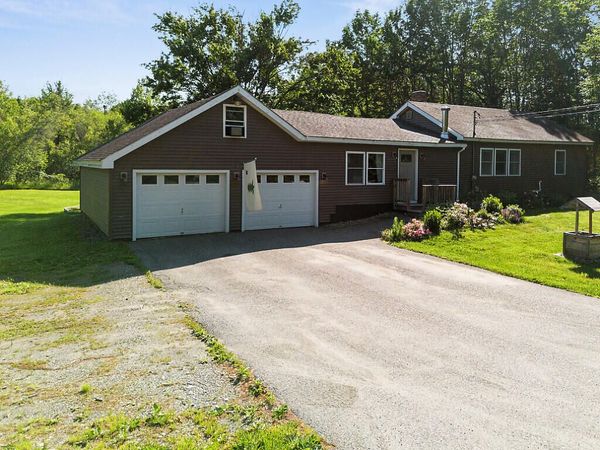 265 Phillips Corner Road , Pittsfield, ME 04967