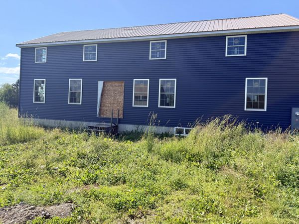 118 Square Road , Palmyra, ME 04965