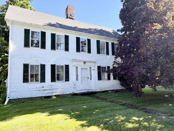 226 Elm Street , Damariscotta, ME 04543