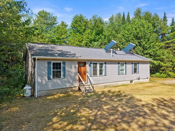 98 Poplar Road , Glenburn, ME 04401