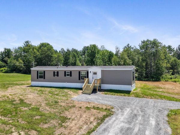 32 Indian Heights Drive , Saint Albans, ME 04971