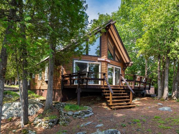 118 Goat Island Way, Norway, ME 04268