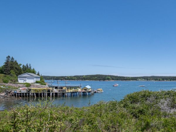 362 Harbor Road , Swans Island, ME 04685