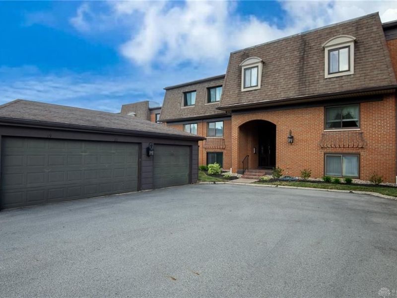 1113 Snowshoe Trail, Unit 19, Dayton, OH 45449 Photo 2
