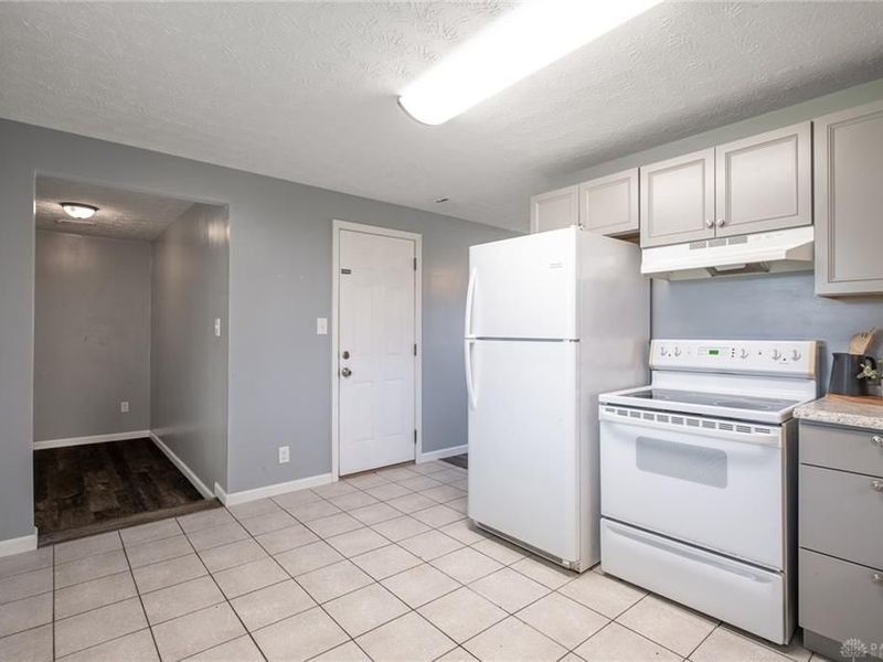 212 Doyle Avenue, Brookville, OH 45309 Photo 8