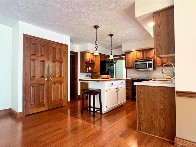 6429 Winding Tree Drive, German Township, OH 45344 Photo 9