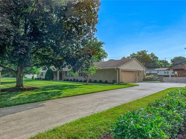 6382 Seton Hill Street, Centerville, OH 45459