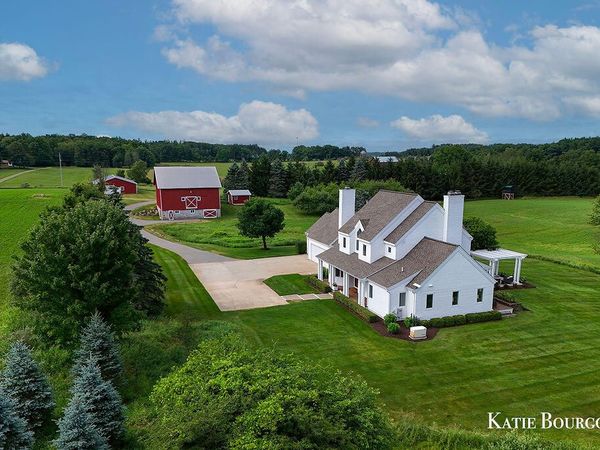 17640 16 Mile Road, Big Rapids, MI 49307