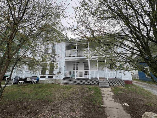 72 Williams Street, Lyndon, VT 05851