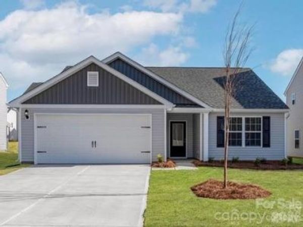 1637 Nia Road , Charlotte, NC 28215