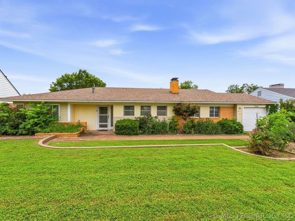 225 SE Rockwood Avenue, Bartlesville, OK 74006