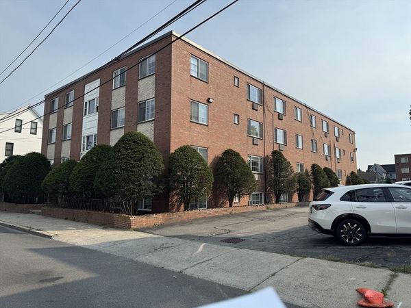 12 Woodland St, Unit 22, Everett, MA 02149