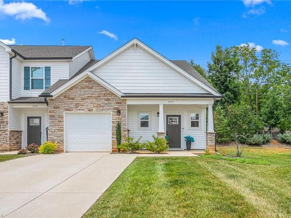 935 Cannon Crossing Circle , Greensboro, NC 27410