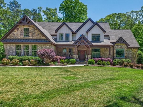 2007 Otter Creek Drive , Whitsett, NC 27377