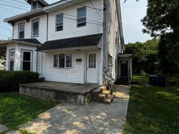 50 W MONROE STREET , MOUNT HOLLY, NJ 08060