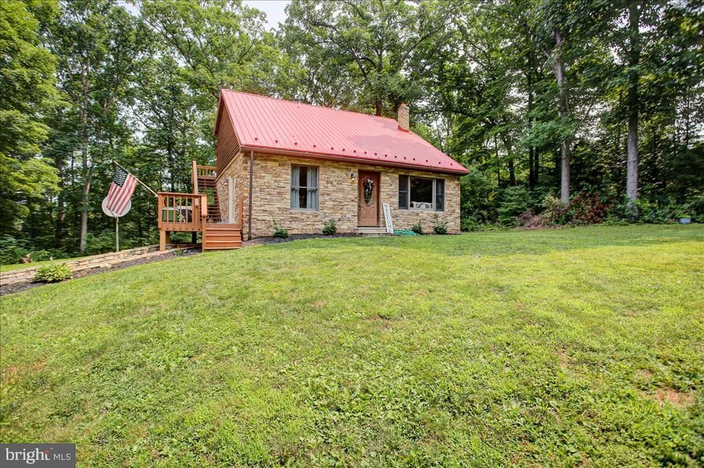 845 OAK RIDGE DR, MC CONNELLSBURG, PA 17233