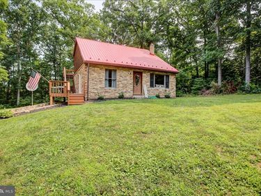 845 OAK RIDGE DR, MC CONNELLSBURG, PA 17233