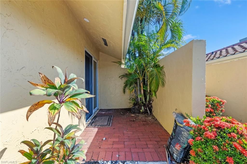 136 Harrison Rd, Unit 1, Naples, FL 34112 Photo