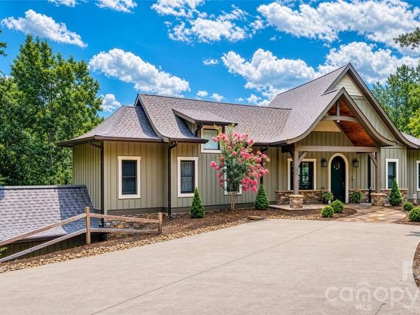 111 Lookout Point, Nebo, NC 28761