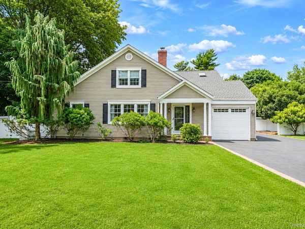 4 Davidia Lane , Stony Brook, NY 11790