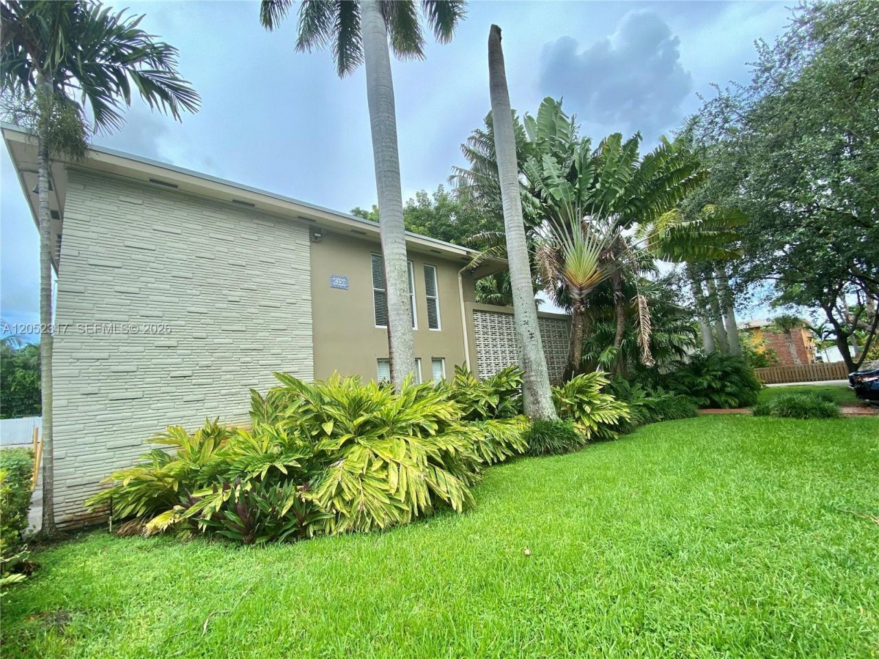 6330 SW 79th St , Unit 7, South Miami, FL 33143 Photo