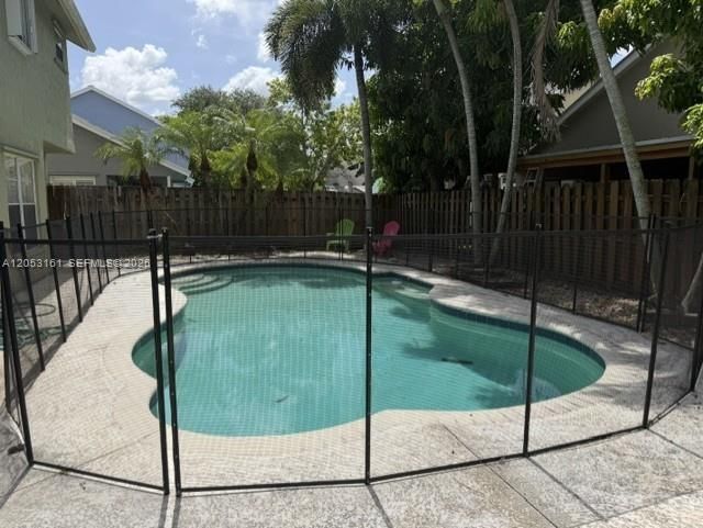 12236 NW 33rd St, Sunrise, FL 33323 Photo