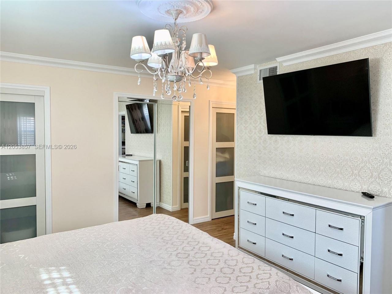 619 NE 14th Ave , Unit 301, Hallandale Beach, FL 33009 Photo