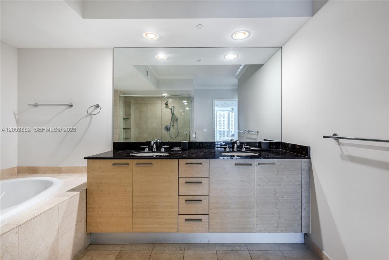 1830 S Ocean Dr , Unit 3511, Hallandale Beach, FL 33009 Photo