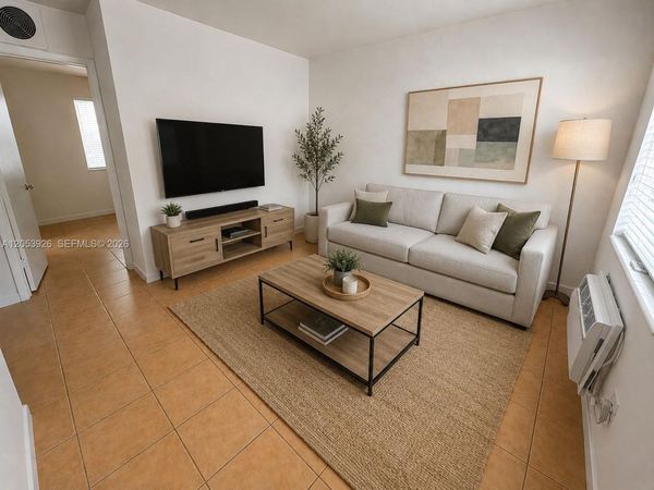 427 Anastasia Ave, Unit 5, Coral Gables, FL 33134