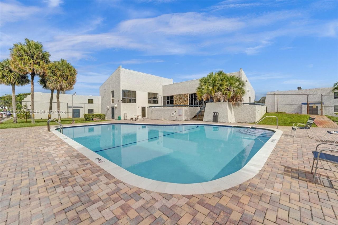 2601 N 40th Ave , Unit A-9, Hollywood, FL 33021 Photo