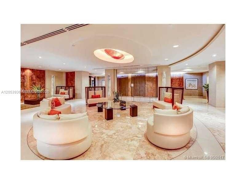 2555 Collins Ave , Unit 308, Miami Beach, FL 33140 Photo