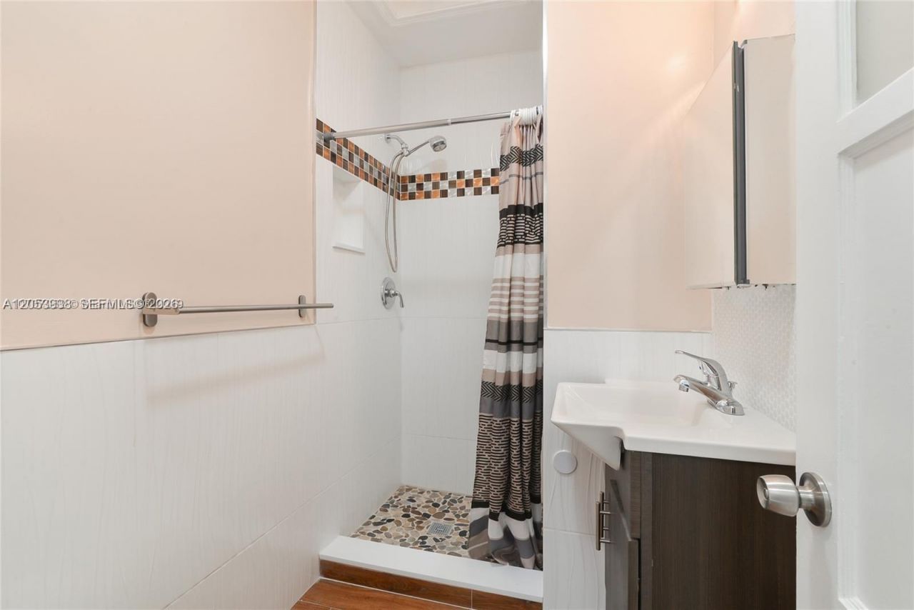 920 N 26th Ave , Hollywood, FL 33020 Photo