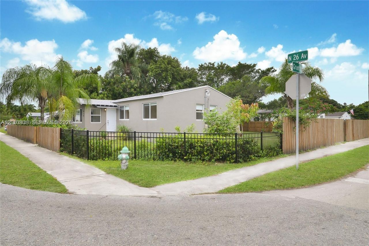 920 N 26th Ave , Hollywood, FL 33020 Photo