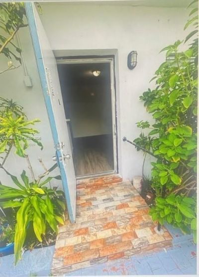 2900 W Flagler St , Unit 11, Miami, FL 33135 Photo